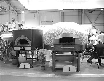 技術(shù)轉(zhuǎn)讓驅(qū)動(dòng)產(chǎn)業(yè)升級與經(jīng)濟(jì)發(fā)展